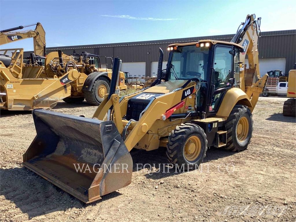 CAT 440 Rendegravere