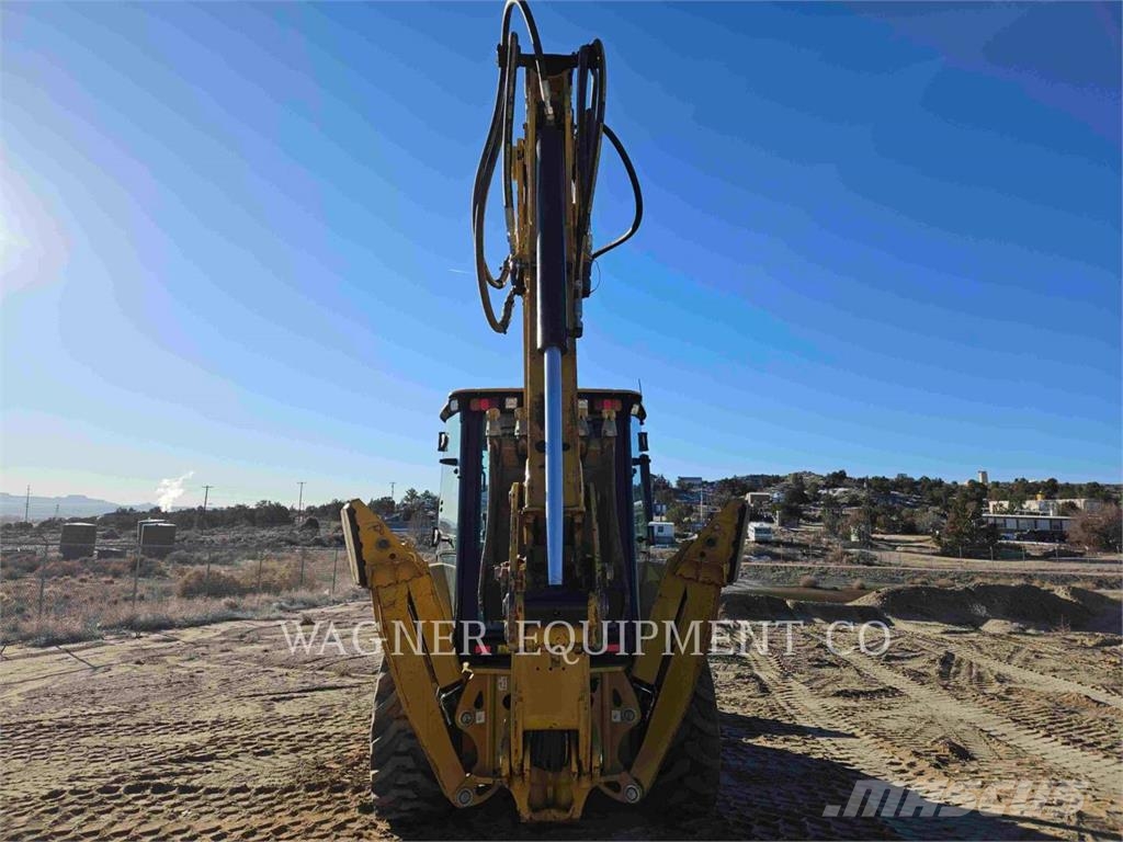 CAT 440 Backhoe