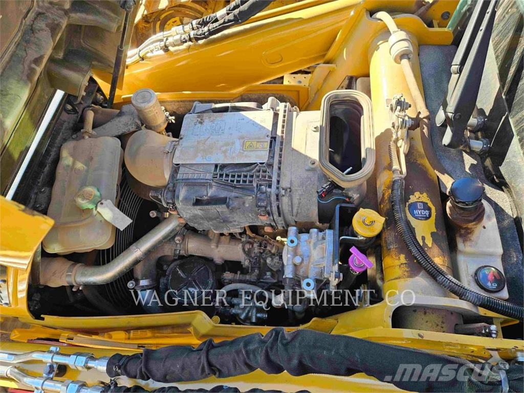 CAT 440 Backhoe