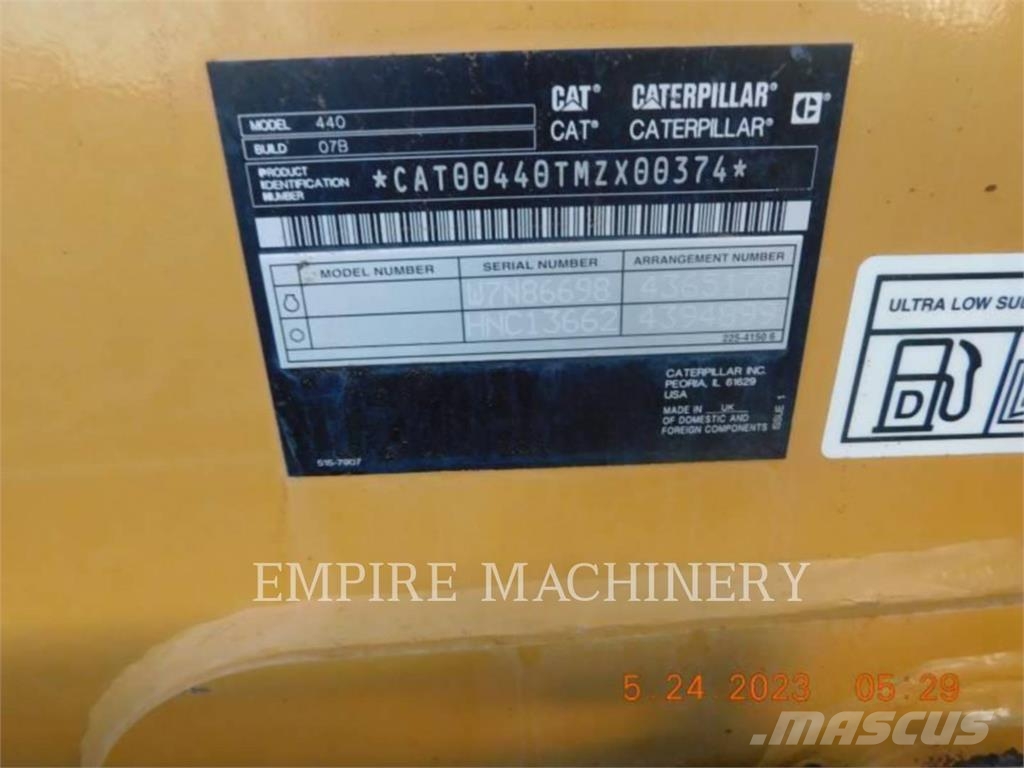 CAT 440-07L4EO لوادر ذات جرافات عكسية