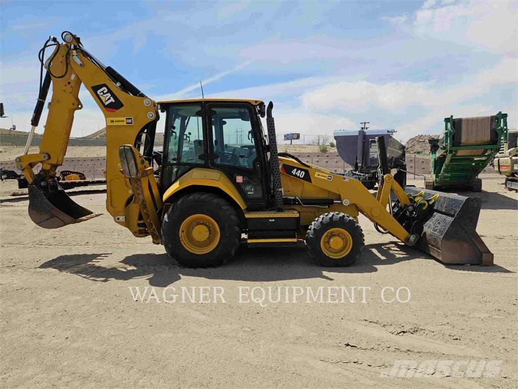 CAT 44007 Traktorgravere