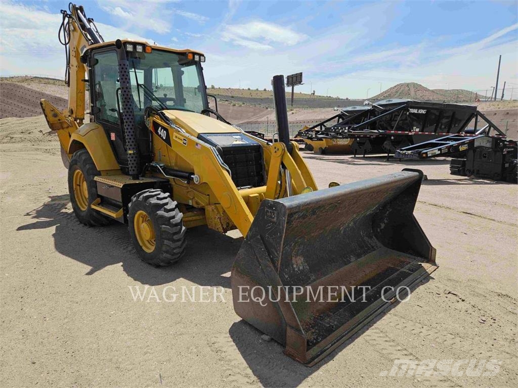 CAT 44007 Traktorgravere