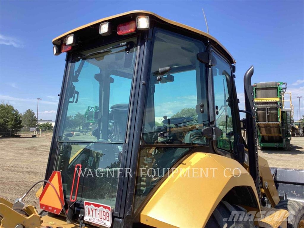 CAT 44007 Utovarni rovokopači