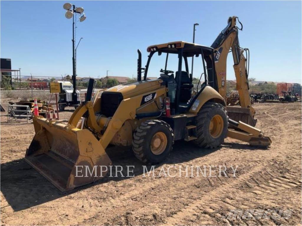CAT 450F 4EOMP لوادر ذات جرافات عكسية
