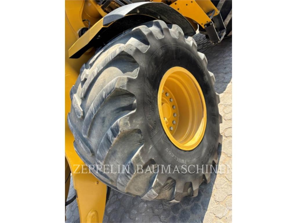 CAT 4X AGRARR. 75065R26 Gume, kolesa in platišča