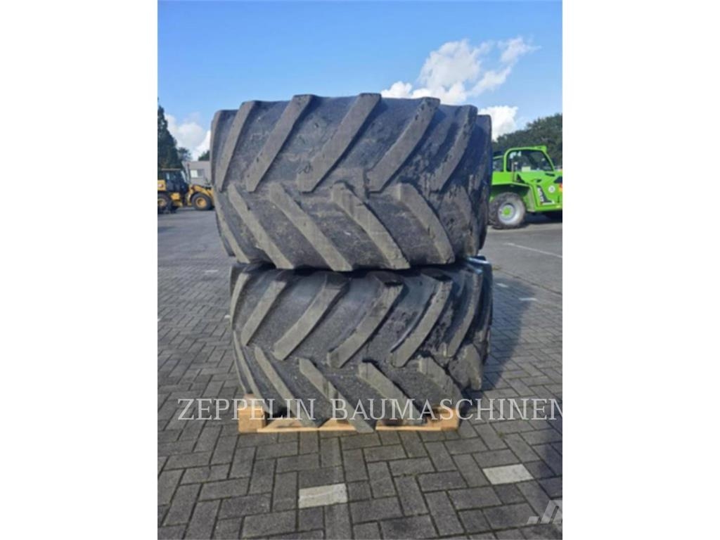 CAT 4X AGRARR. 75065R26 Gume, kolesa in platišča