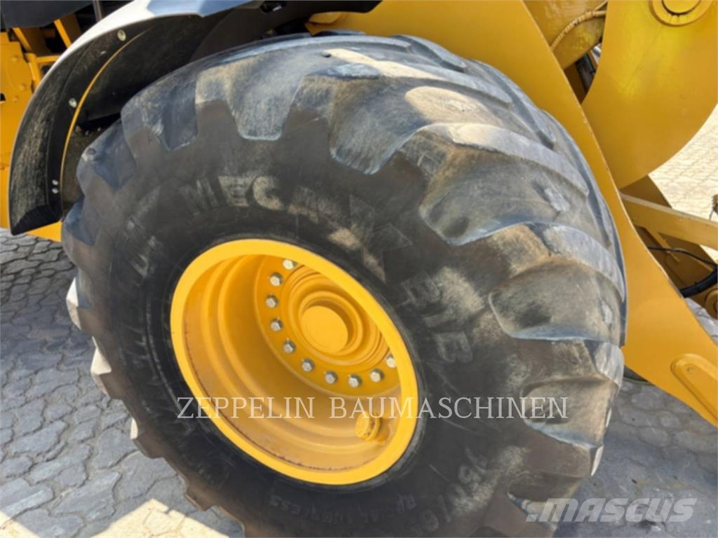 CAT 4X AGRARR. 75065R26 Gume, kolesa in platišča