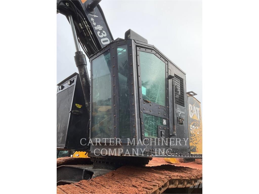 CAT 521B Feller bunchers