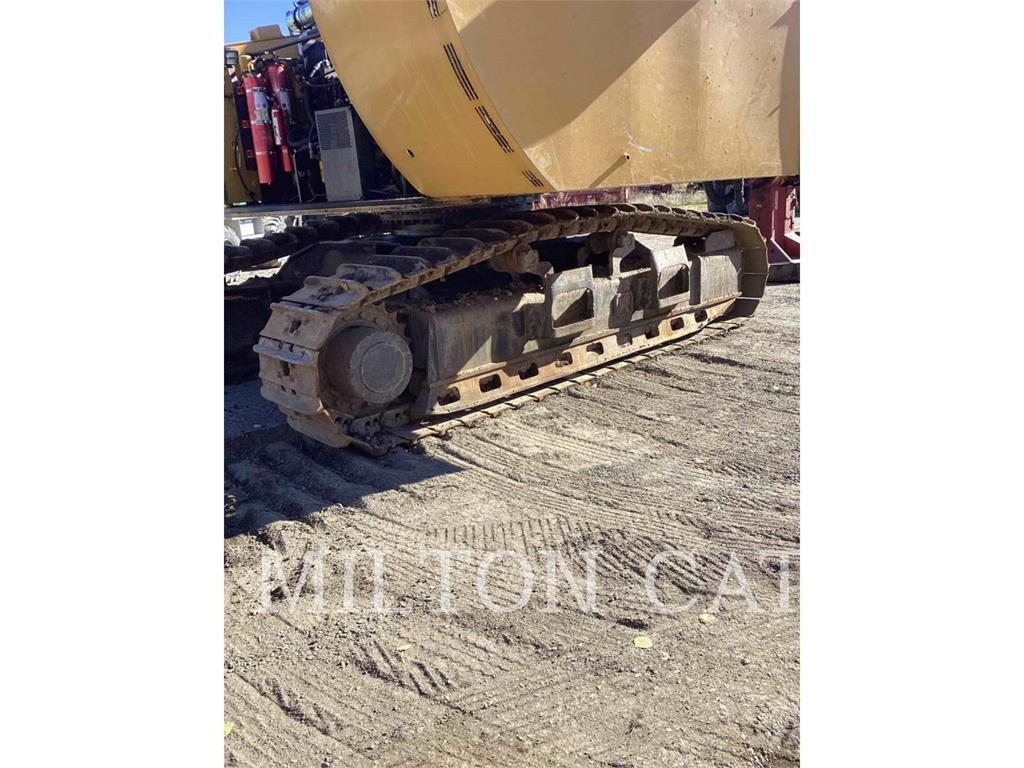 CAT 521B Fällare-läggare