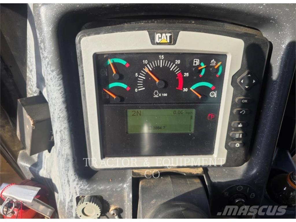 CAT 525D 林業用曳引機