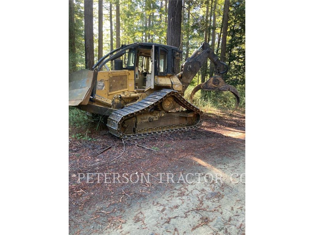 CAT 527 Šķeldotāji