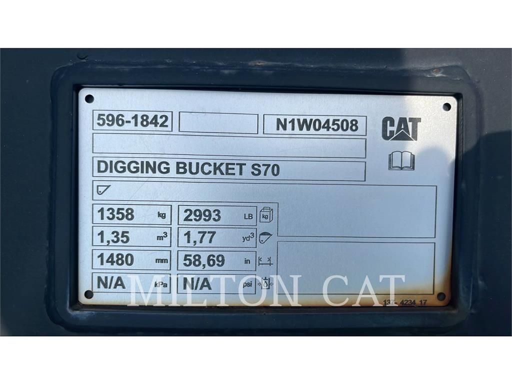 CAT 57 DIG BUCKET S70 挖斗