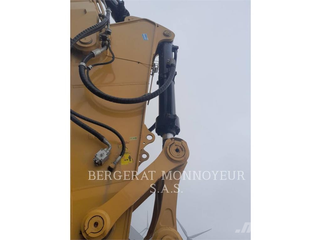 CAT 6015B Escavadeiras de esteiras