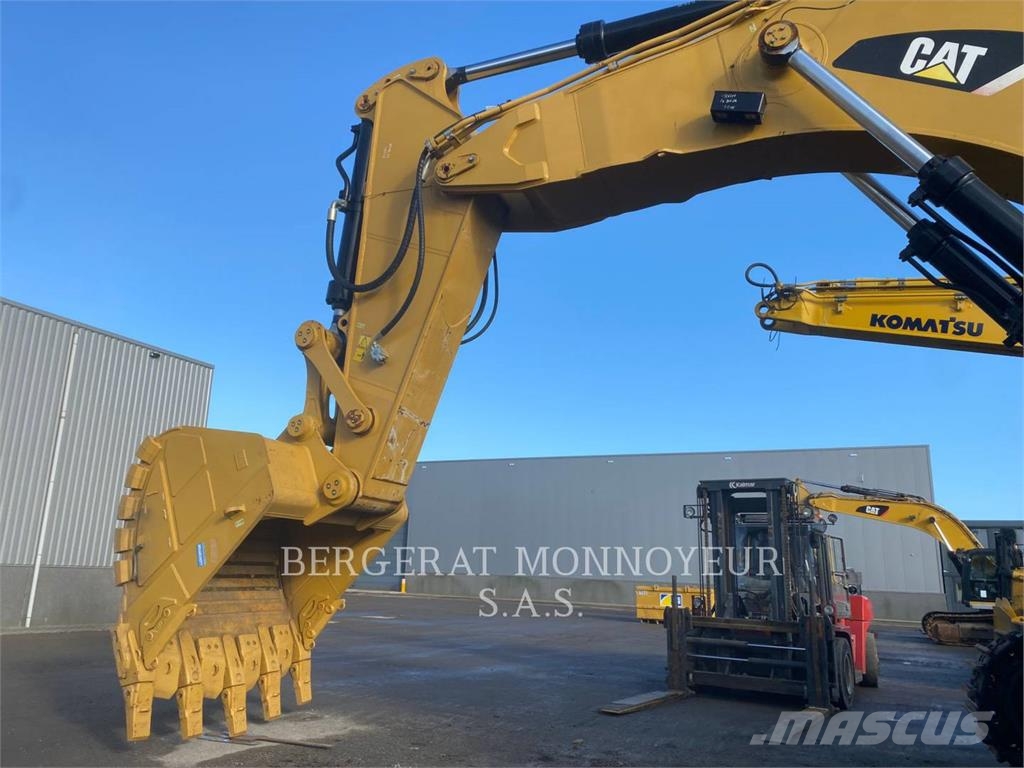 CAT 6015B Escavadeiras de esteiras