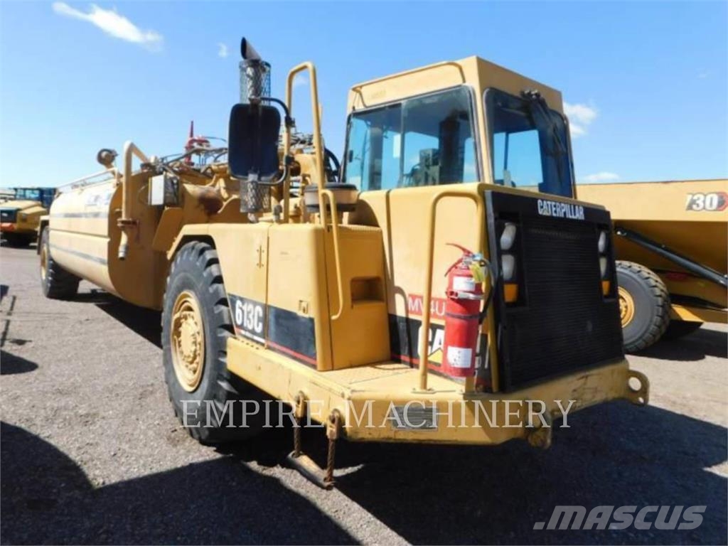 CAT 613C WW Camiones cisterna