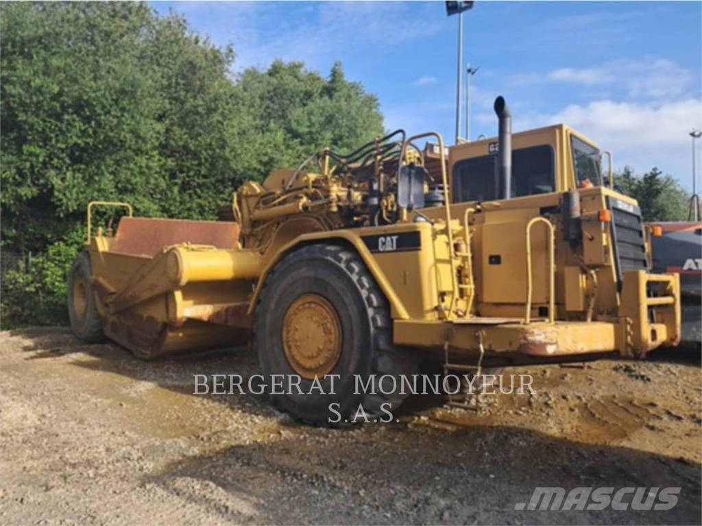 CAT 621F Скрепери