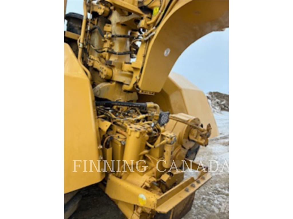 CAT 621G Kaavinvaunut