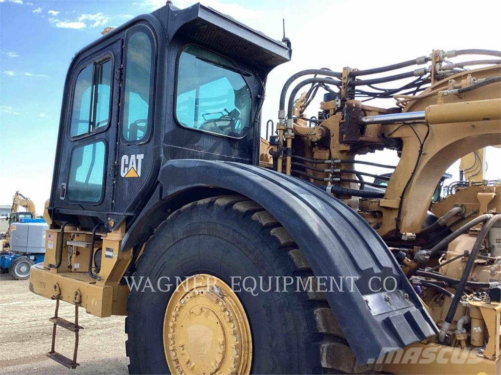 CAT 621K WW Kamioni za vodu