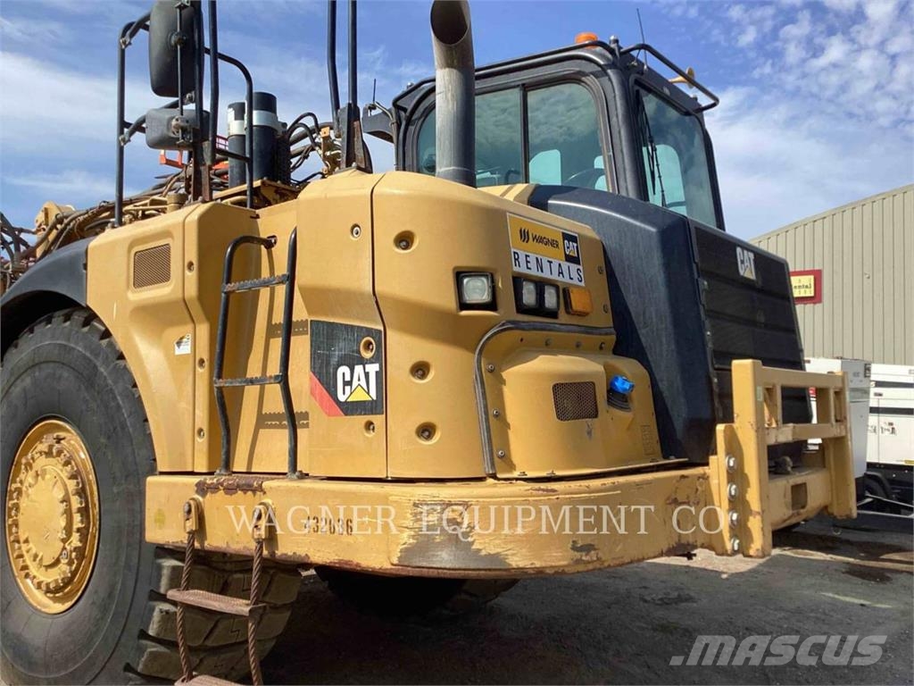 CAT 621K WW Kamioni za vodu