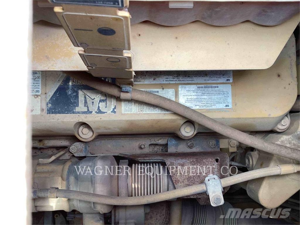 CAT 621K WW Kamioni za vodu