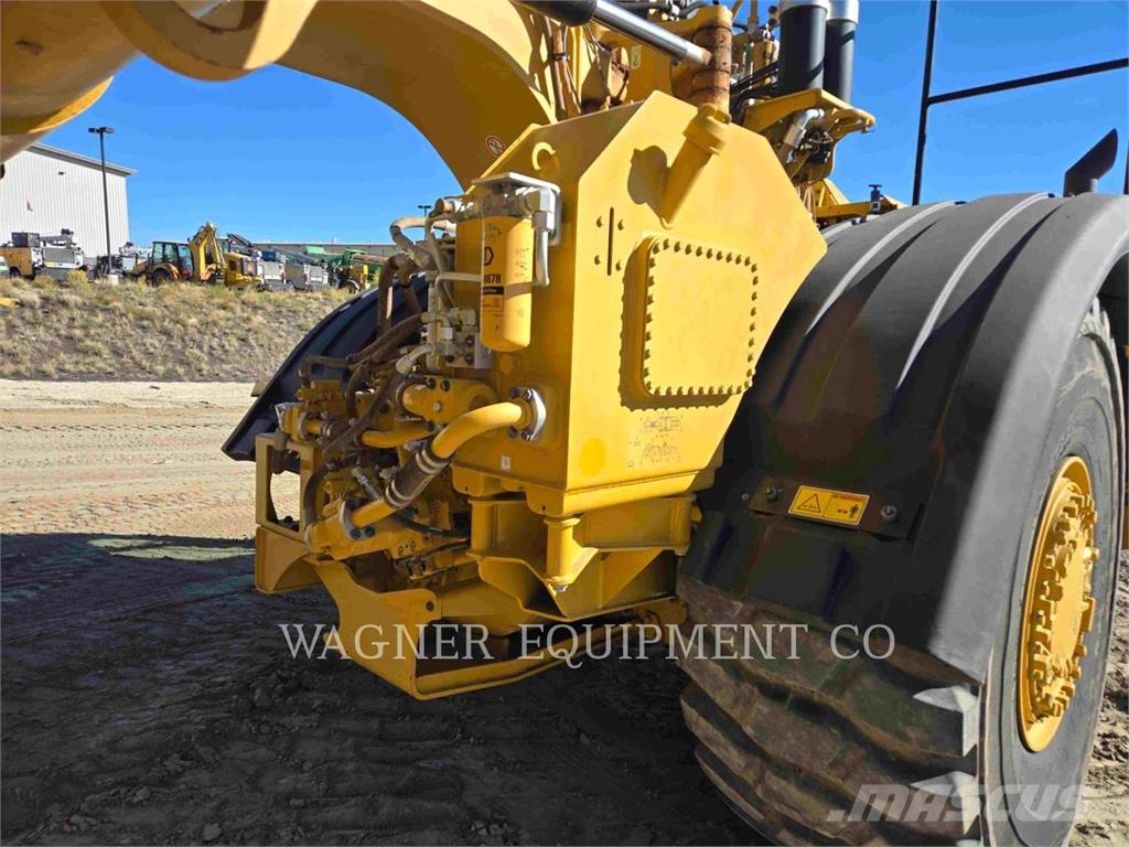 CAT 623 Strgalci