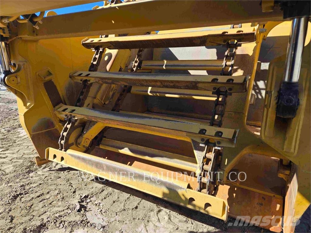CAT 623 Strgalci