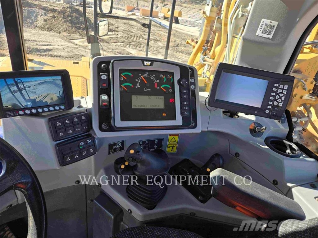 CAT 62311 Scrapers