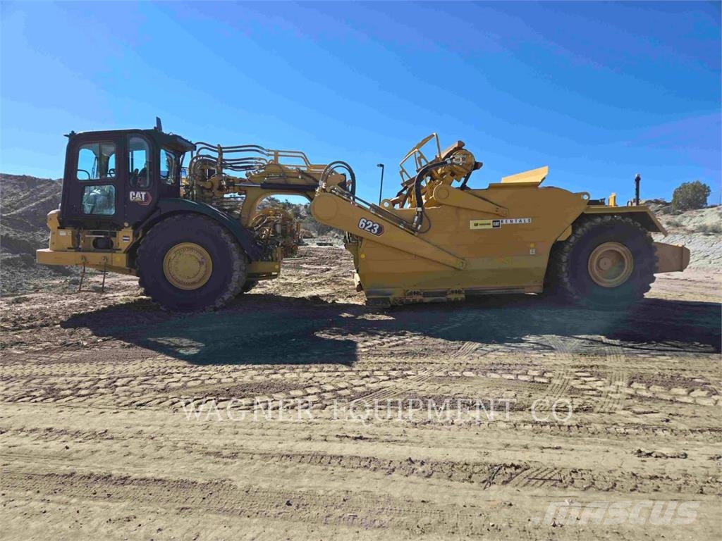 CAT 62311 Scrapers