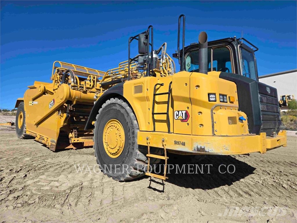 CAT 62311 Scrapers