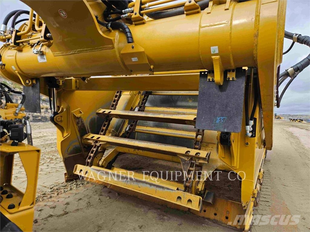 CAT 62311 Földnyesők (szkréperek)
