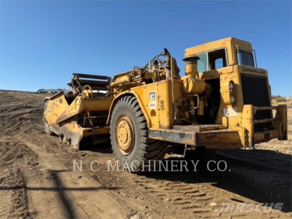 CAT 623B Strgalci