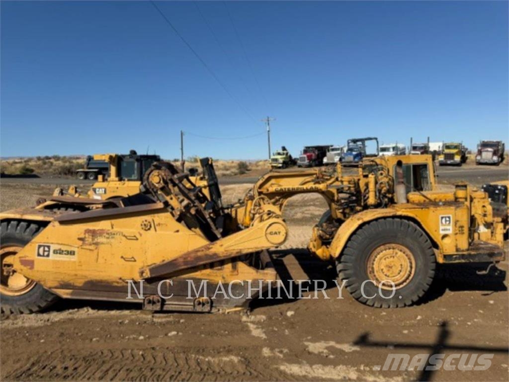 CAT 623B Strgalci