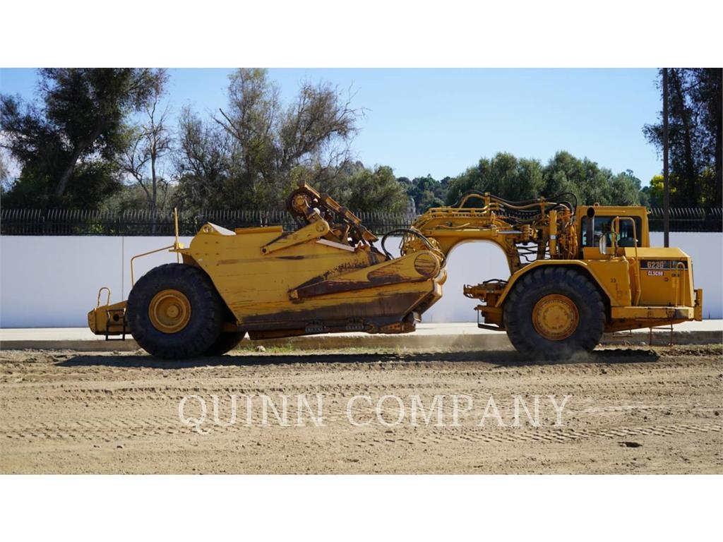 CAT 623G Kaabitsad