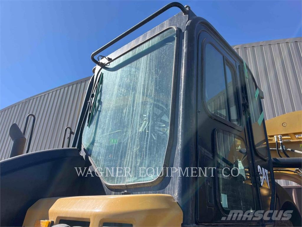 CAT 627K كاشطات