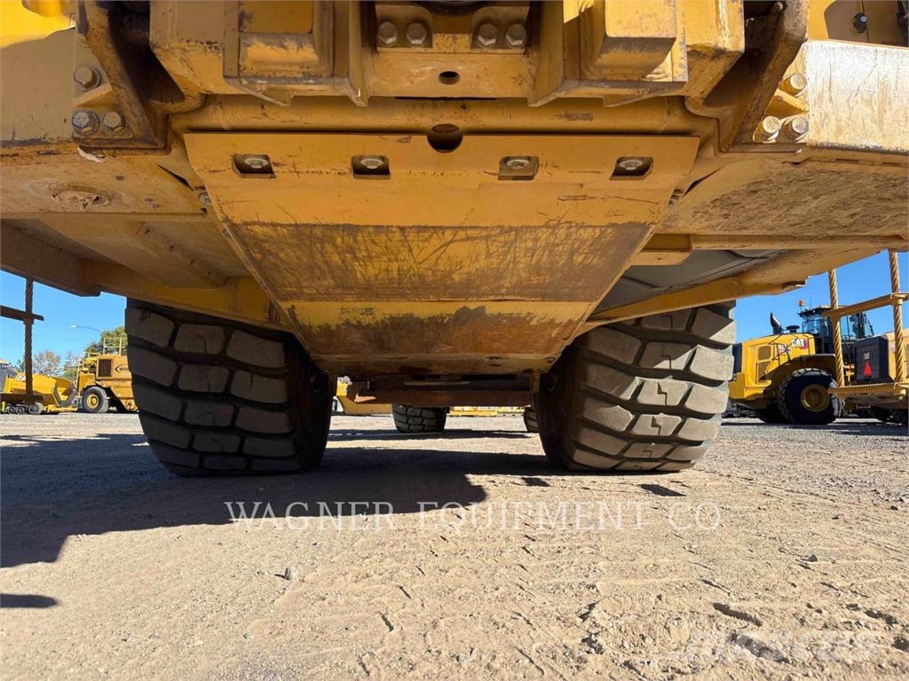 CAT 627K Scrapers