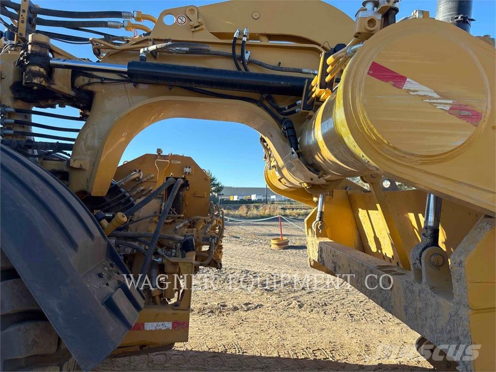 CAT 627K Schaber