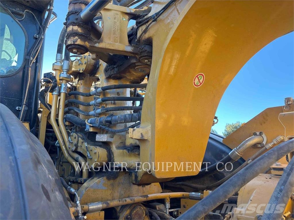 CAT 627K Schaber