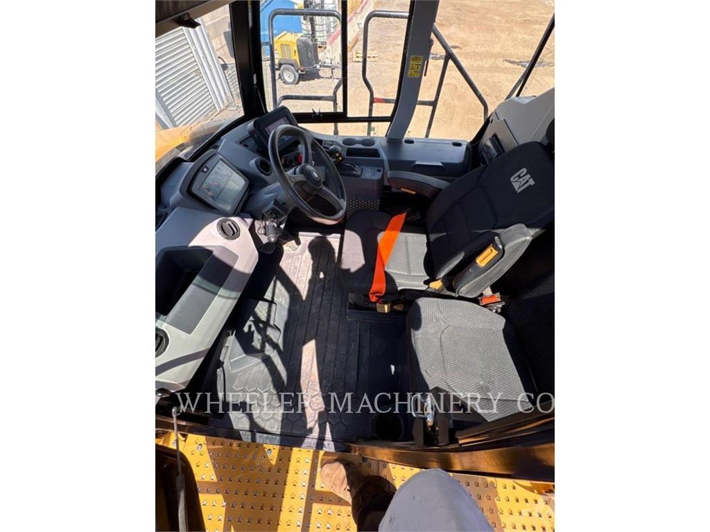 CAT 725 Zglobni demperji