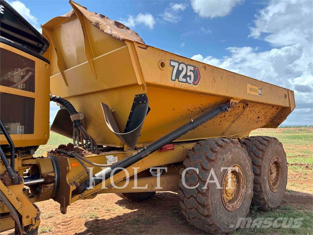 CAT 725 Σπαστό Dump Truck ADT
