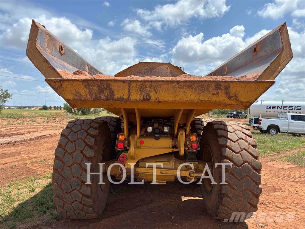 CAT 725 Σπαστό Dump Truck ADT