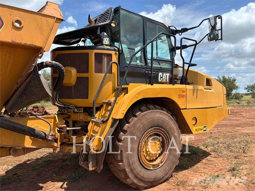 CAT 725 Σπαστό Dump Truck ADT