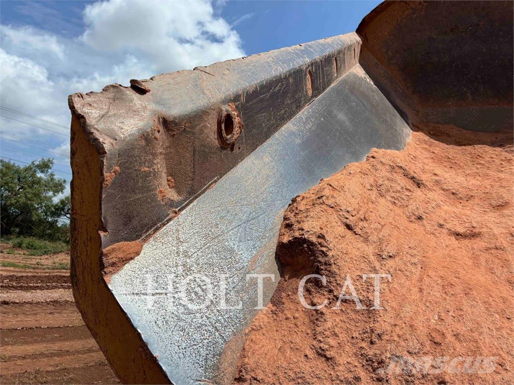 CAT 725 Σπαστό Dump Truck ADT