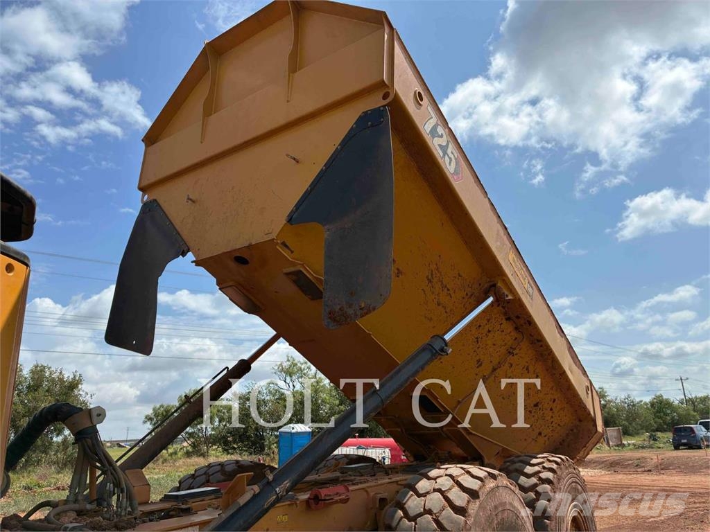 CAT 725 Σπαστό Dump Truck ADT