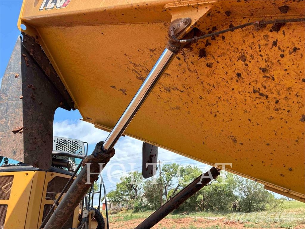 CAT 725 Σπαστό Dump Truck ADT