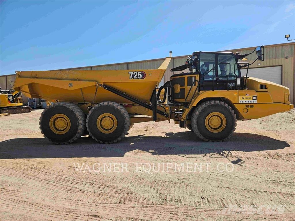 CAT 72504 アーティキュレート式ダンプトラック