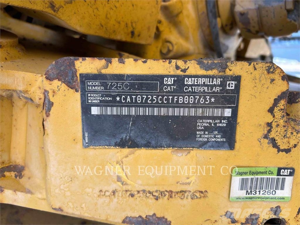 CAT 725C Autocisterne