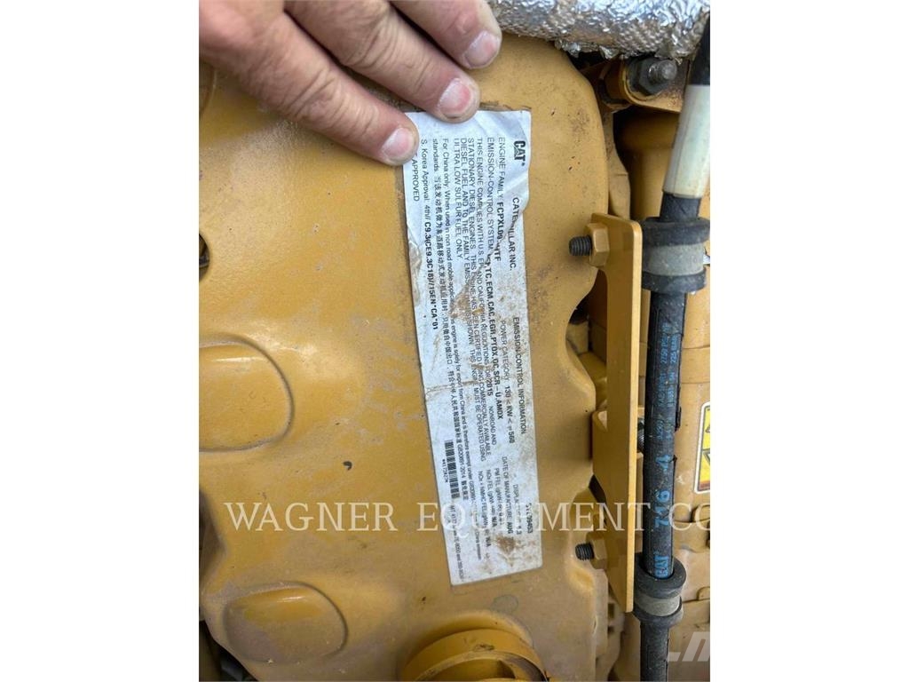 CAT 725C Autocisterne