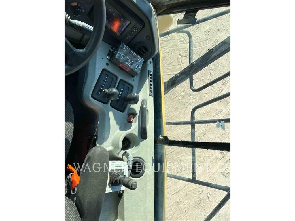 CAT 725C WT Tovornjaki za vodo