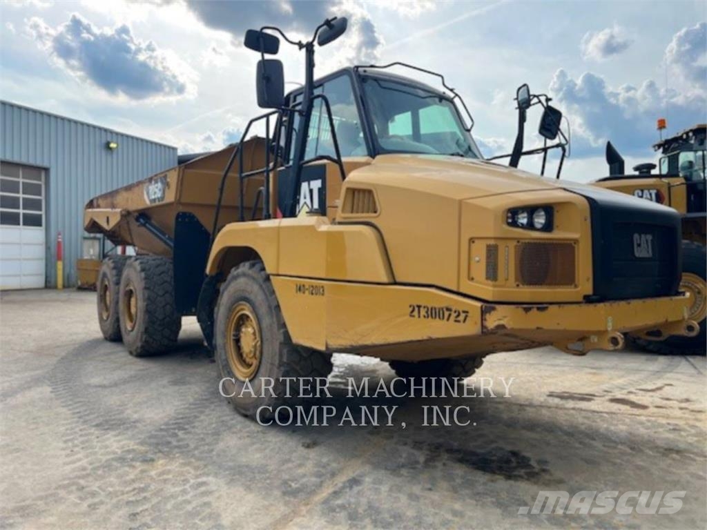 CAT 725C2 Σπαστό Dump Truck ADT
