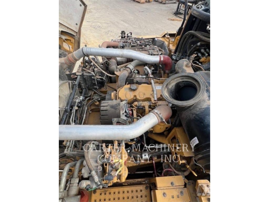CAT 725C2 Σπαστό Dump Truck ADT